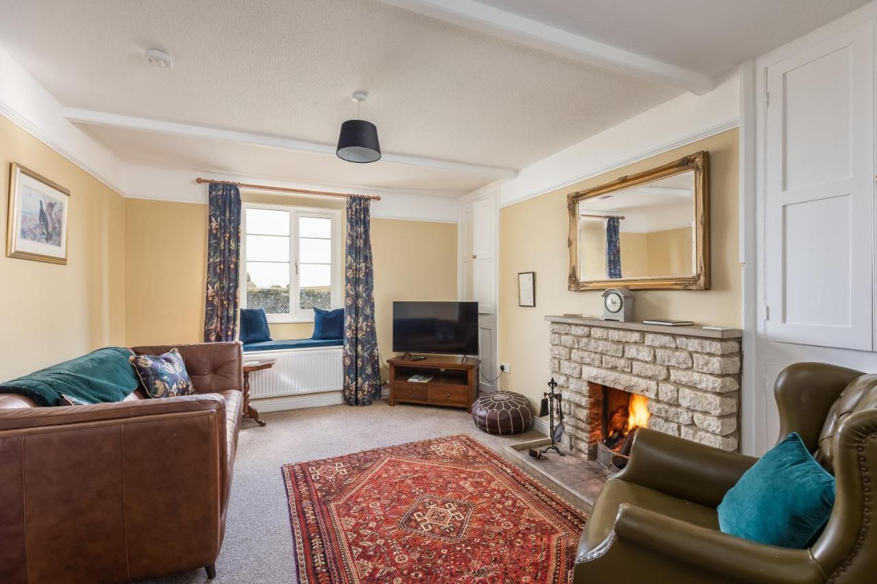 Luxury Farmhouse With Stunning Views And Hot Tub Ebberston Екстериор снимка