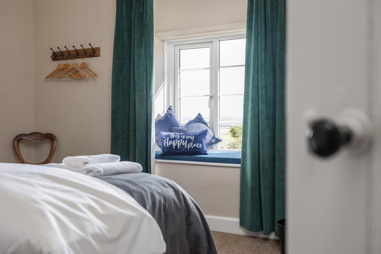 Luxury Farmhouse With Stunning Views And Hot Tub Ebberston Екстериор снимка