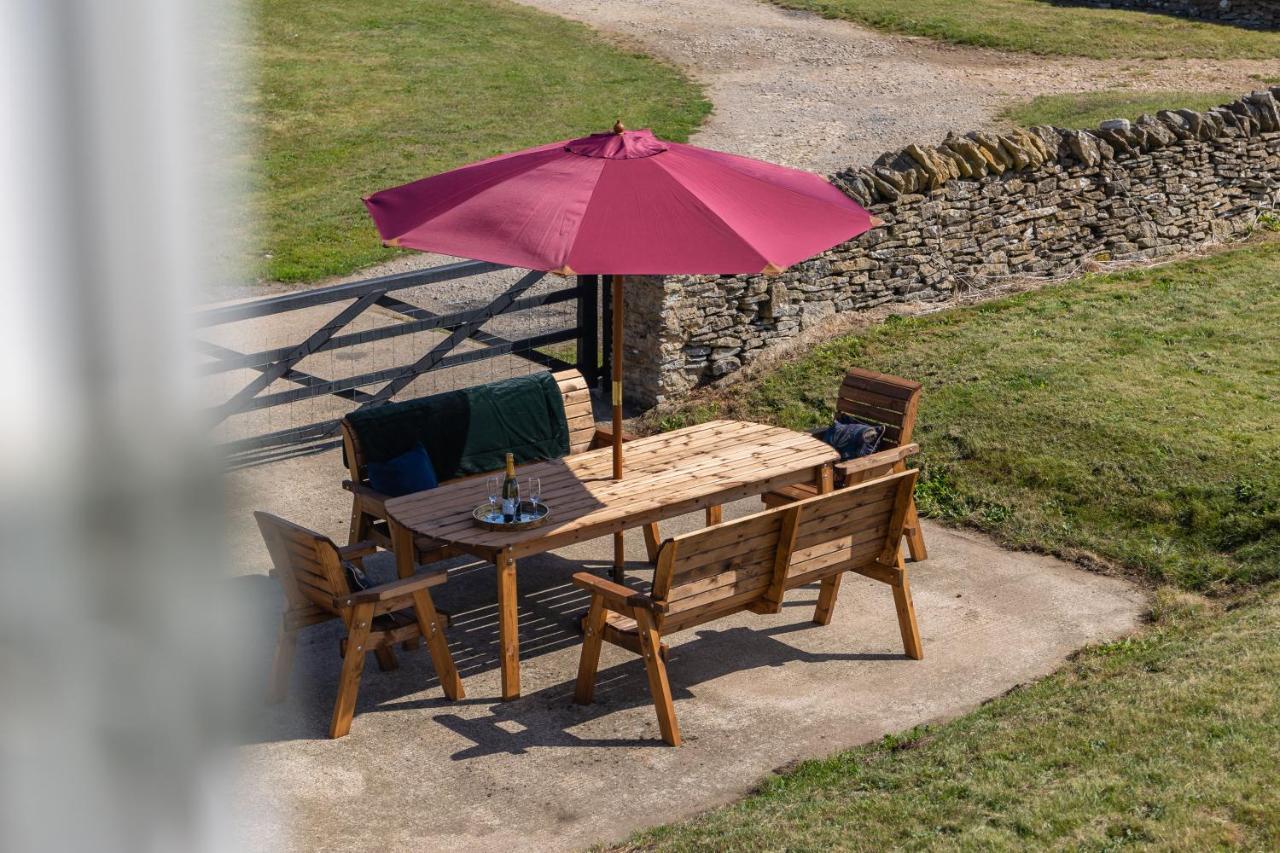 Luxury Farmhouse With Stunning Views And Hot Tub Ebberston Екстериор снимка